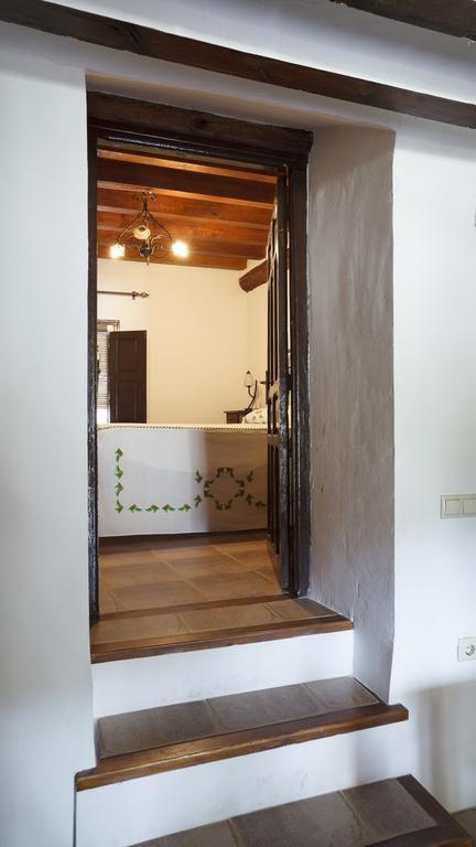 La Casa Del Tio Venancio Guest House Caracenilla ภายนอก รูปภาพ