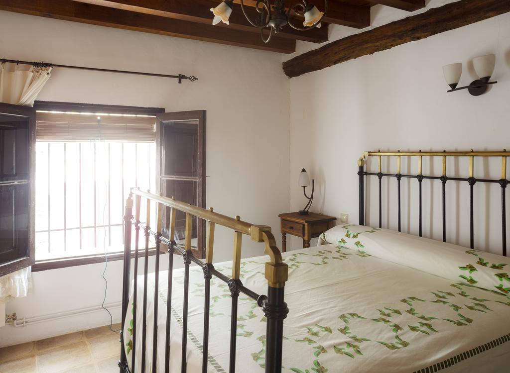 La Casa Del Tio Venancio Guest House Caracenilla ห้อง รูปภาพ