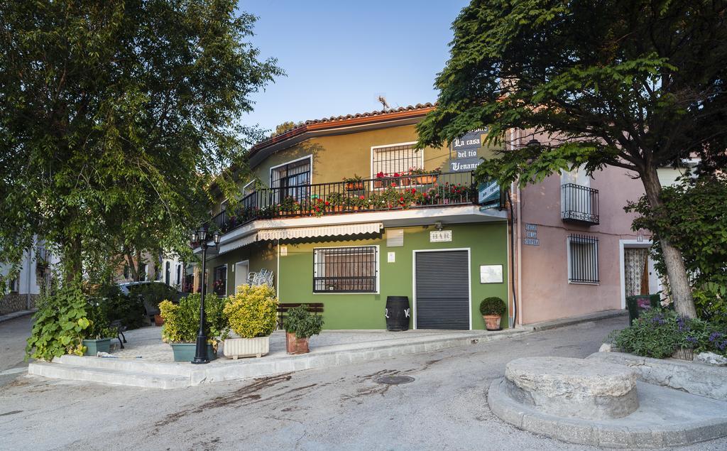 La Casa Del Tio Venancio Guest House Caracenilla ภายนอก รูปภาพ